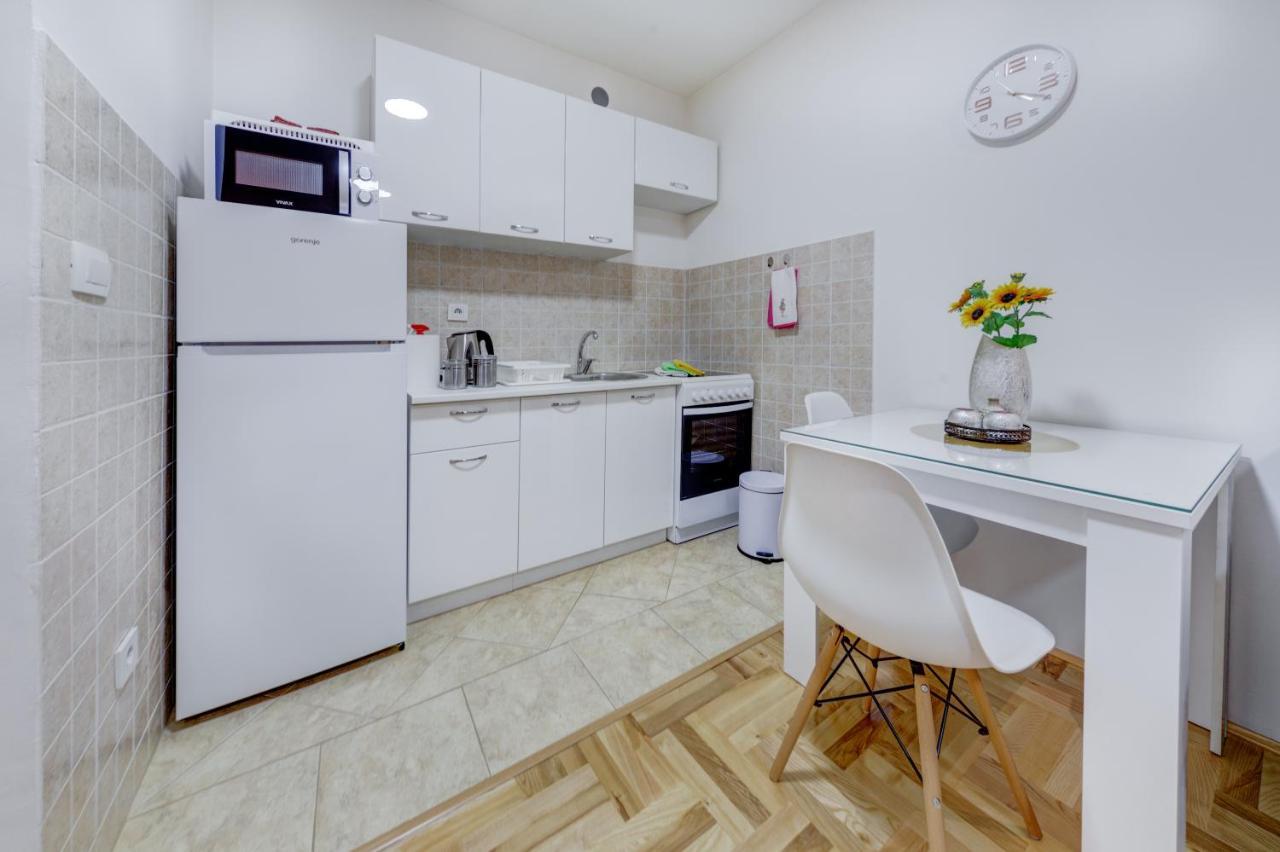 Apartment Makao Подгорица Экстерьер фото